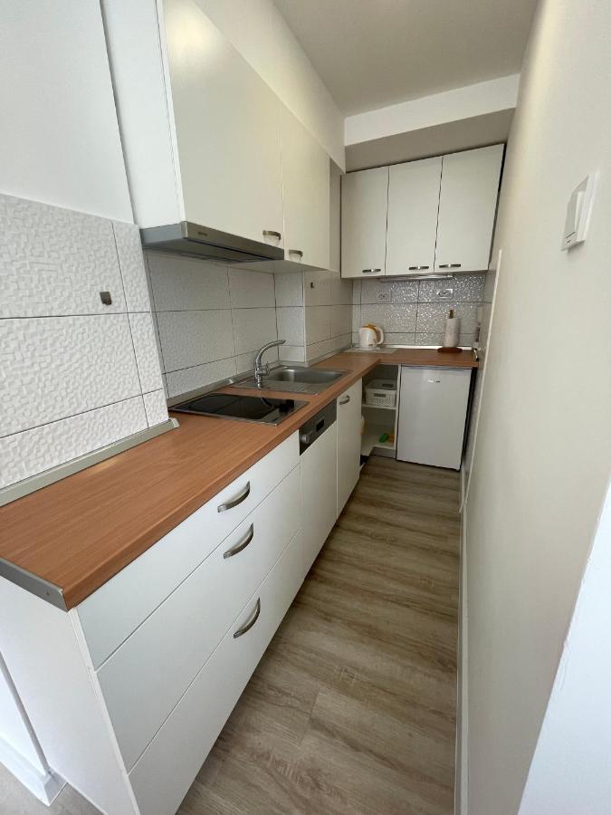 Guest House Micin Vodice Bagian luar foto