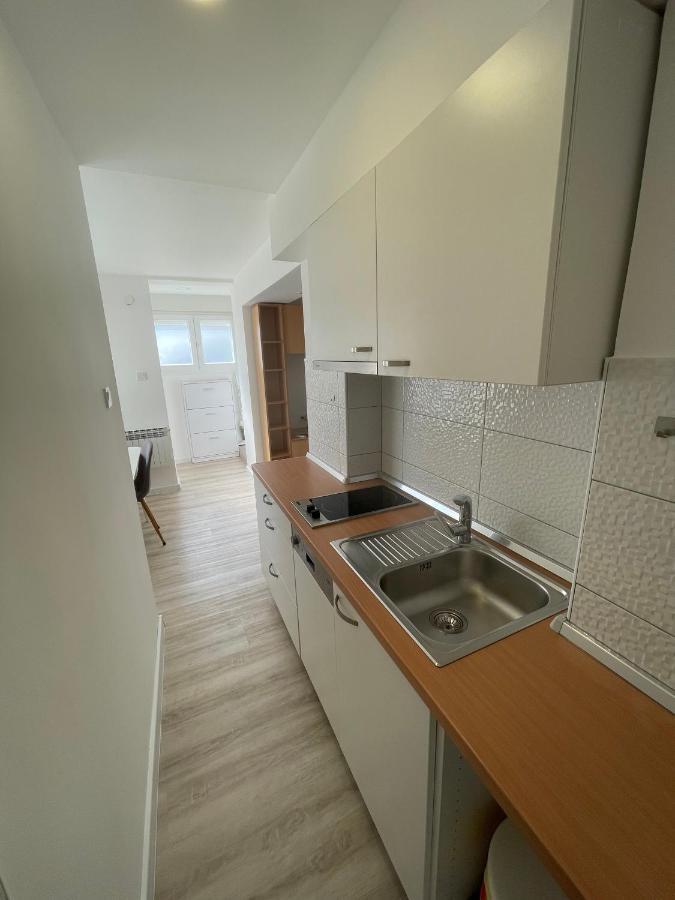 Guest House Micin Vodice Bagian luar foto