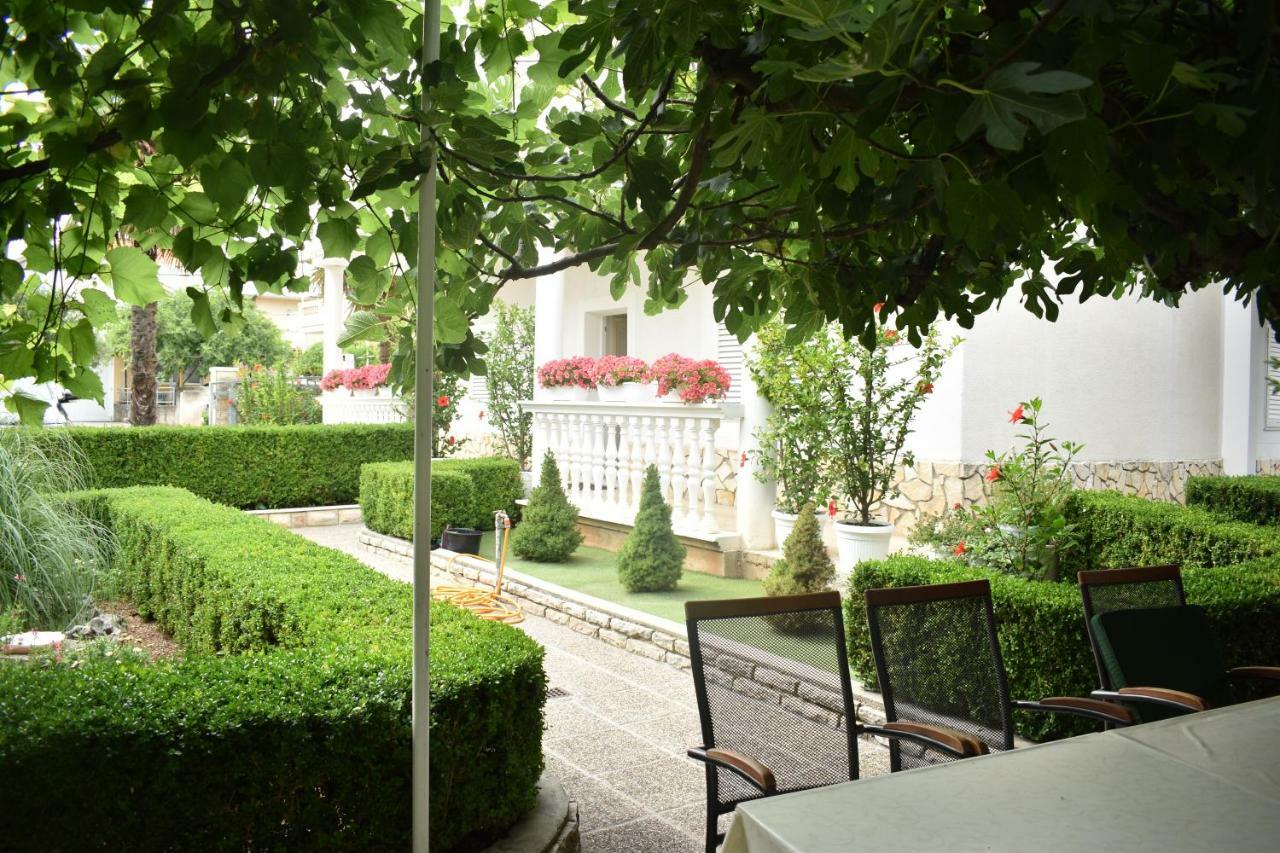 Guest House Micin Vodice Bagian luar foto