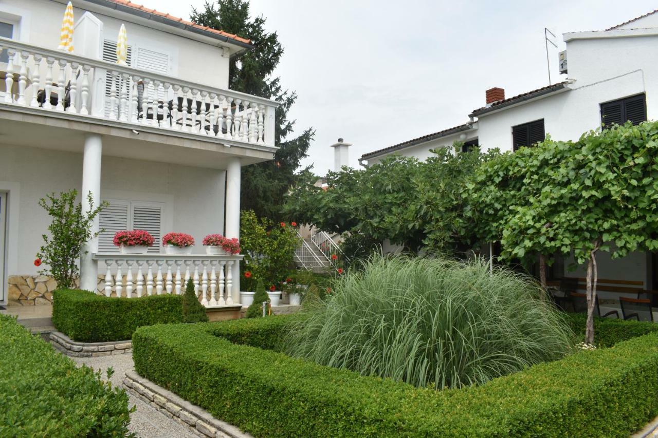 Guest House Micin Vodice Bagian luar foto