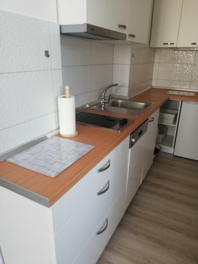 Guest House Micin Vodice Bagian luar foto